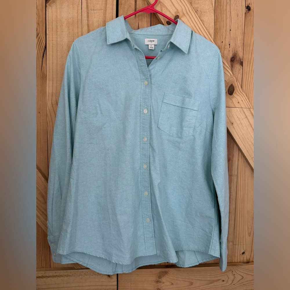 J.CREW baby aqua buttoned down collared shirt